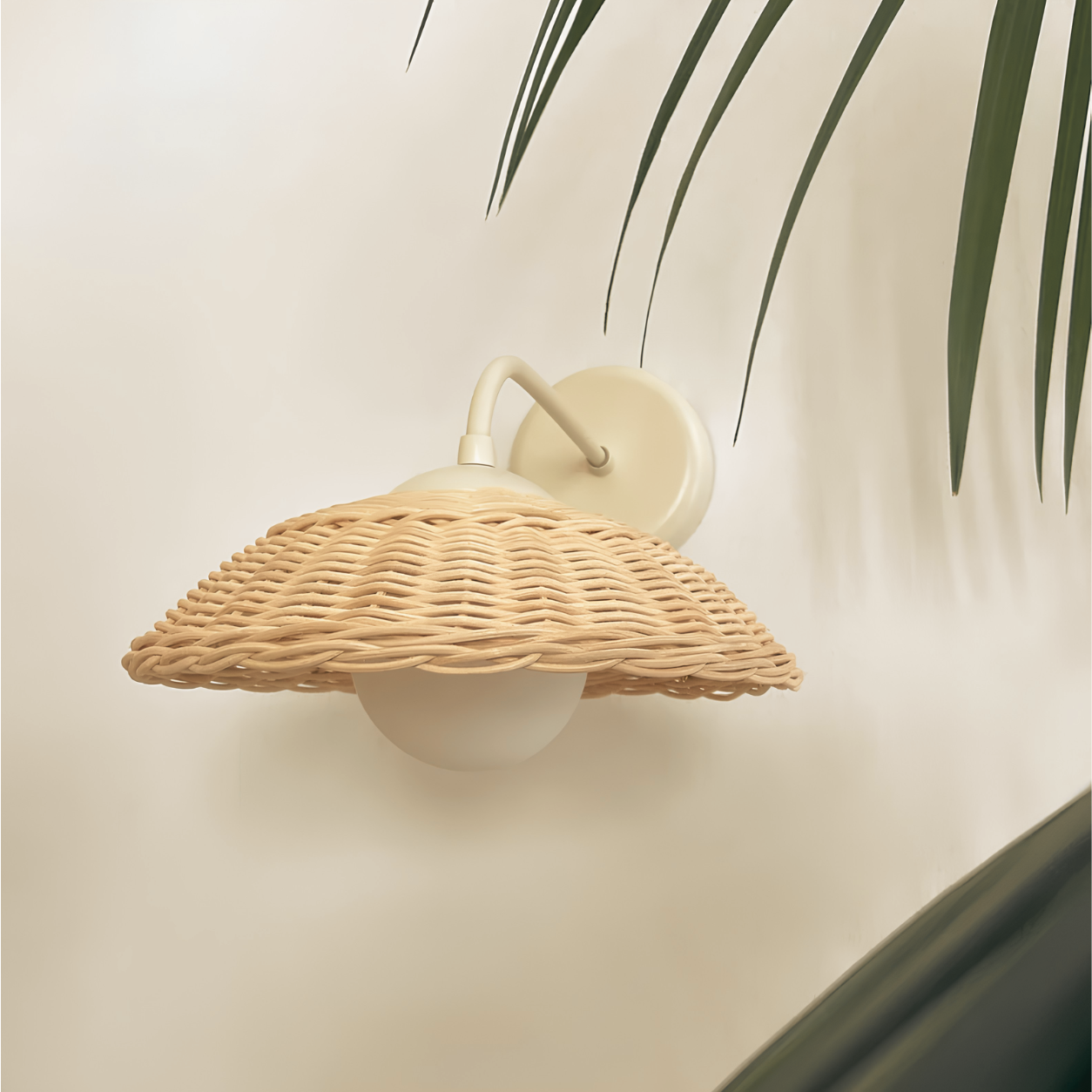 Rattan Arched Wall Lamp