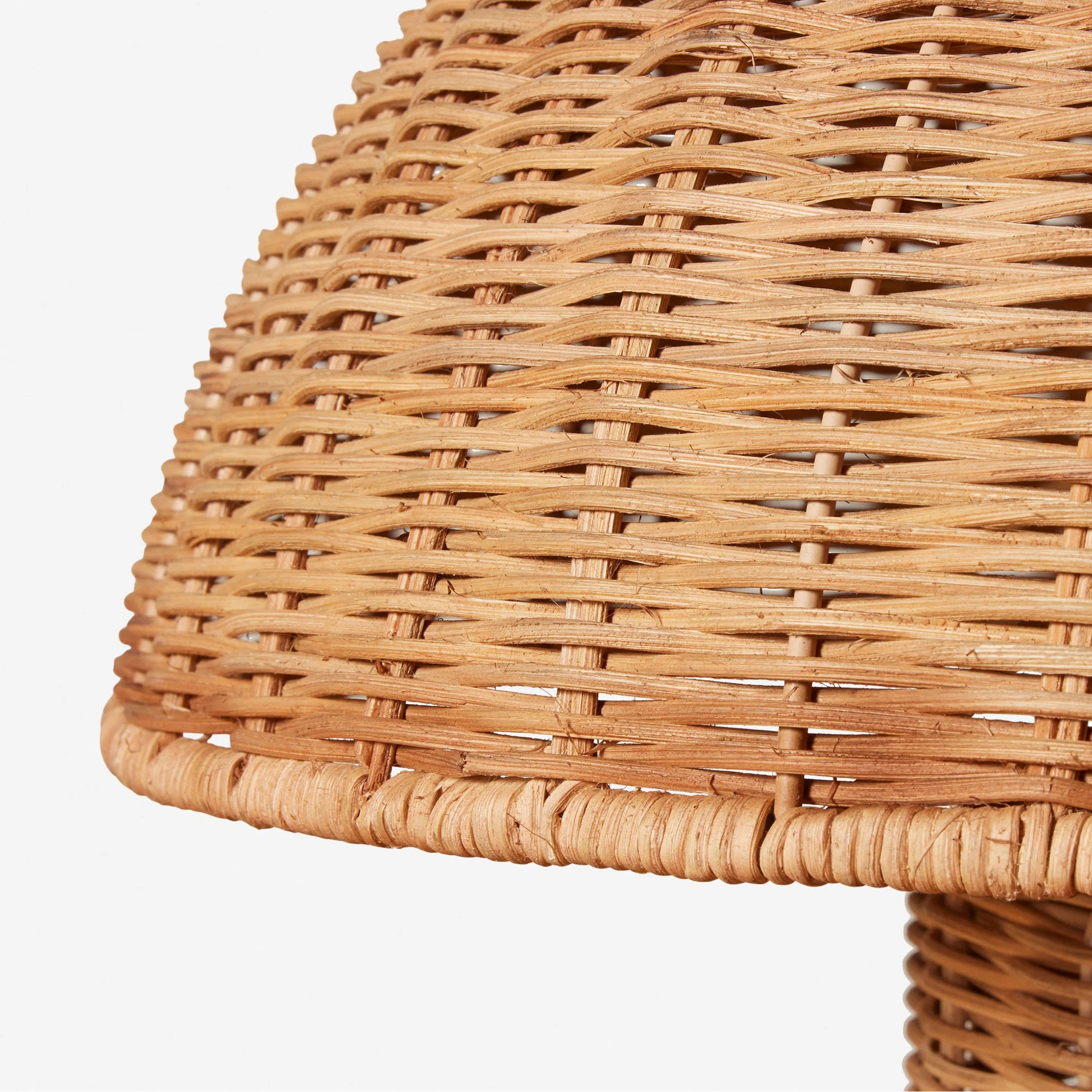 Shiitake Rattan Lamp
