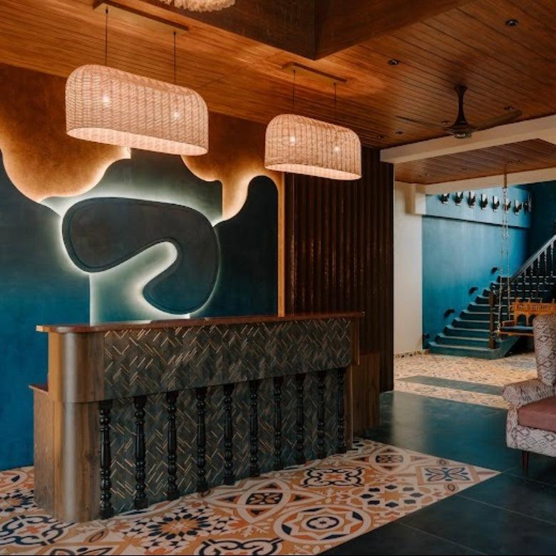 Balinese Chandelier 3'