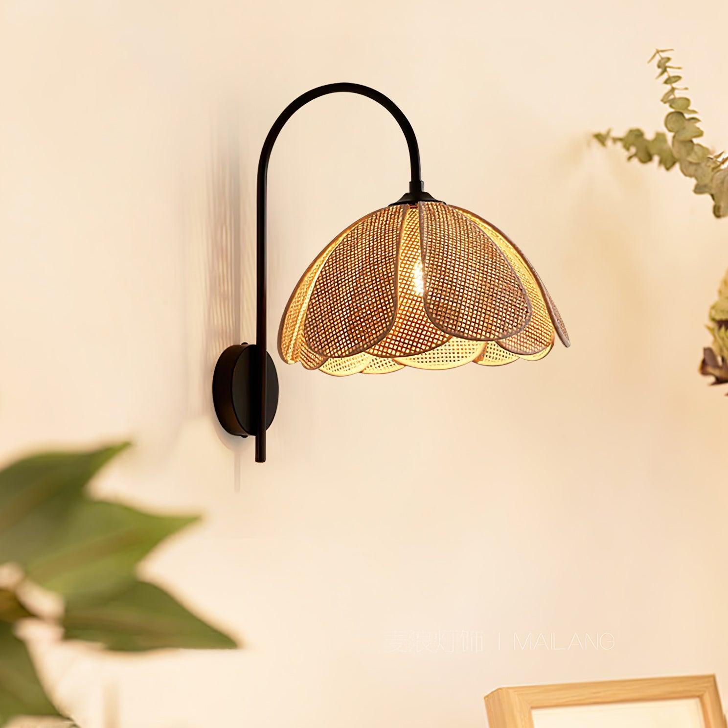 Daisy Arched Wall Lamp