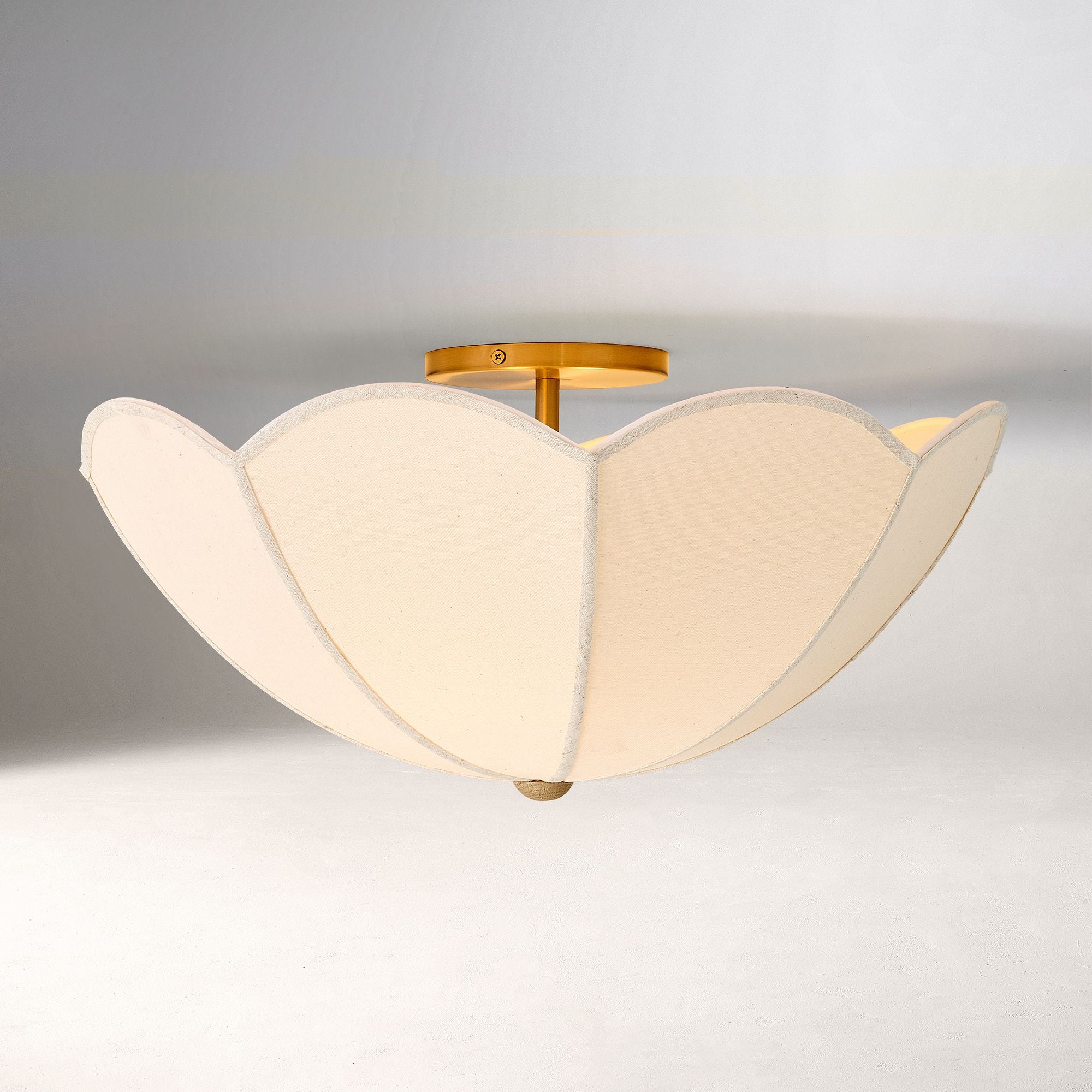 Dønna Ceiling Mount Lamp